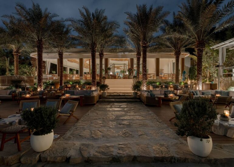 Architectural illumination at Nammos Dubai